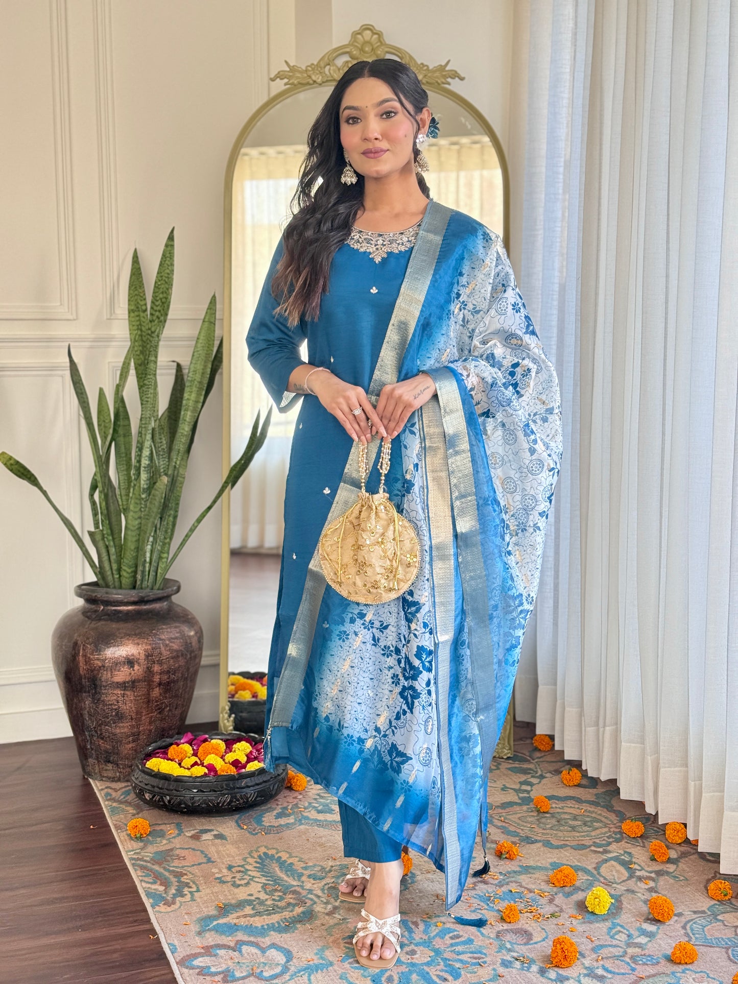 Thread Embellished Flared Kurti