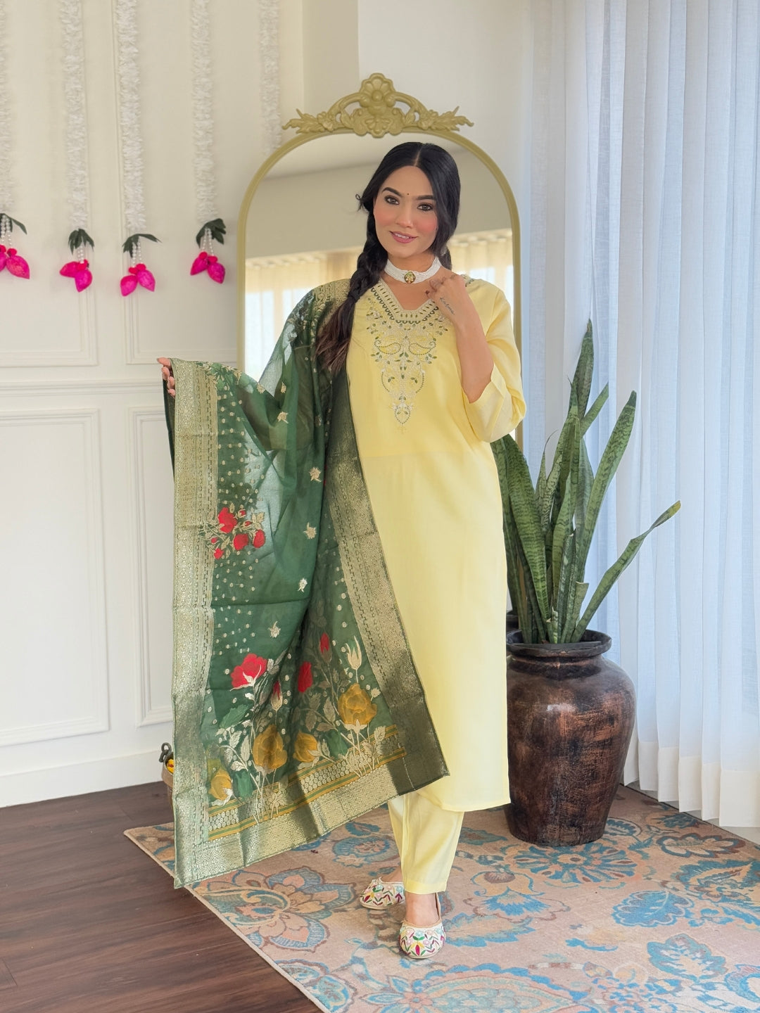 KERVI Chanderi Jaquard Kurti Set