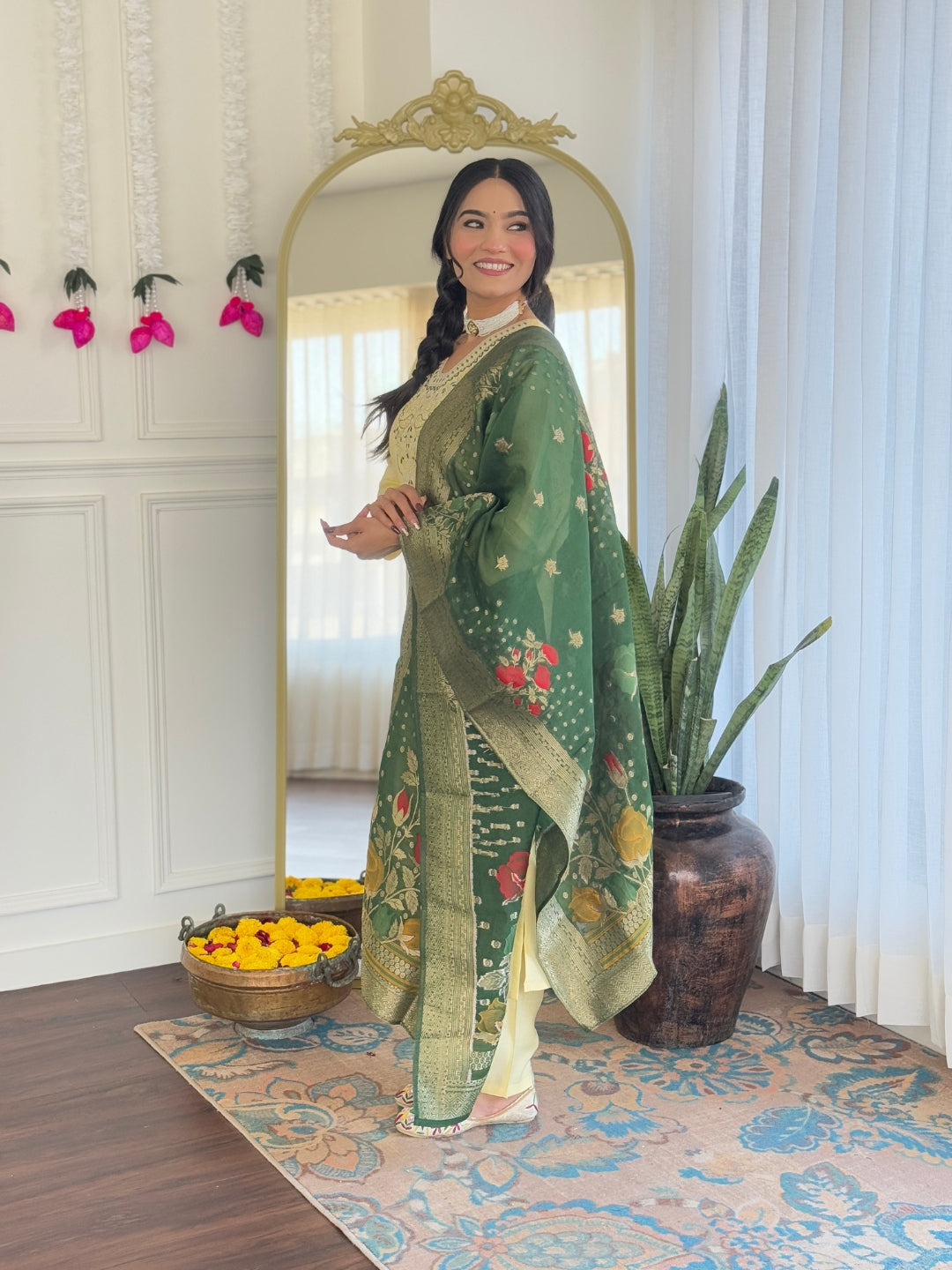 KERVI Chanderi Jaquard Kurti Set