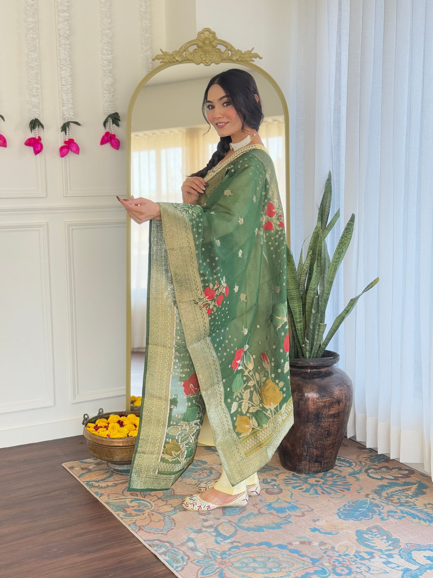 KERVI Chanderi Jaquard Kurti Set