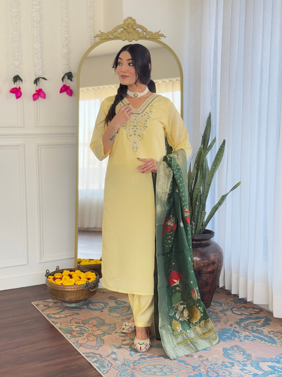 KERVI Chanderi Jaquard Kurti Set