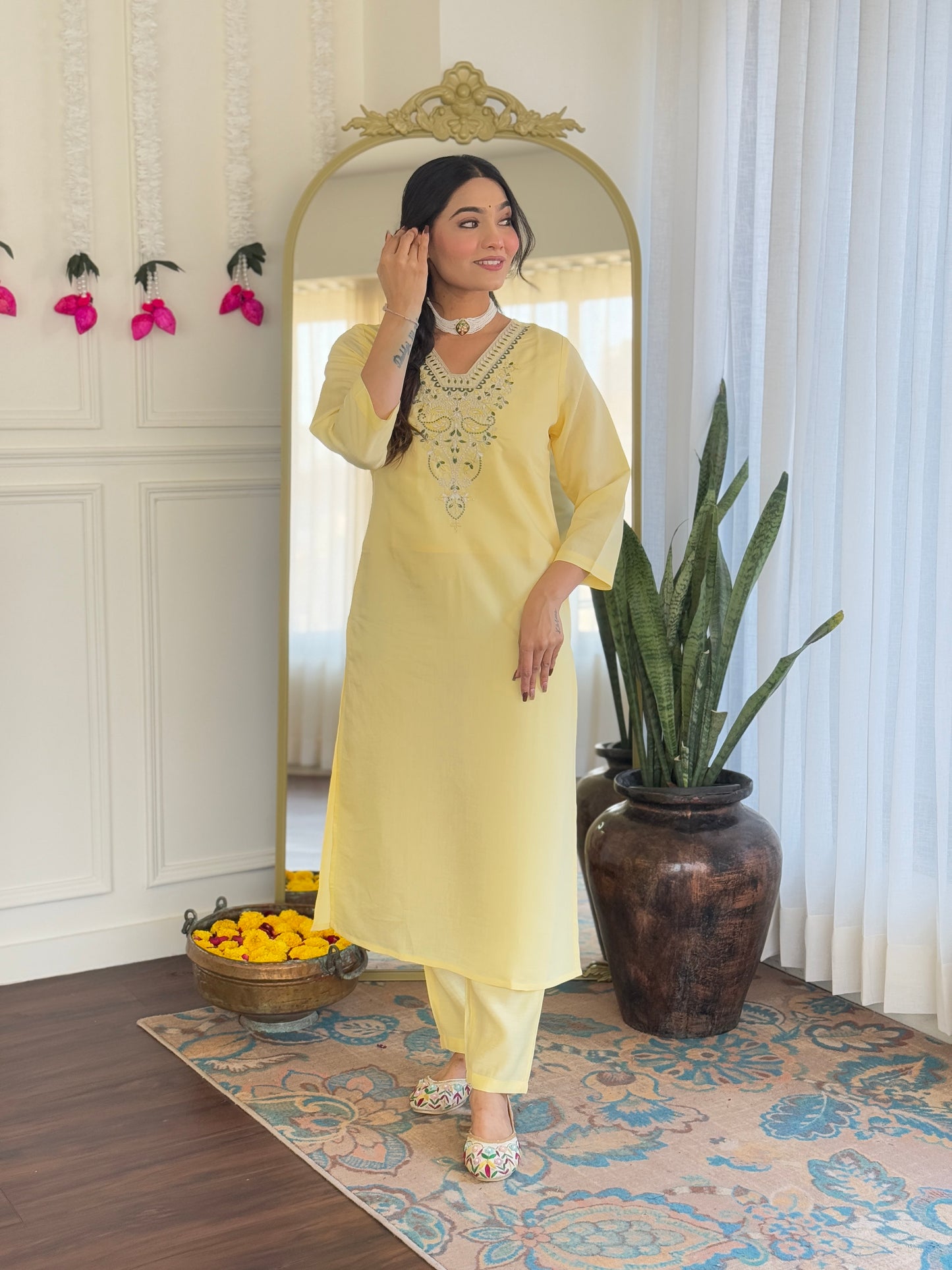 KERVI Chanderi Jaquard Kurti Set