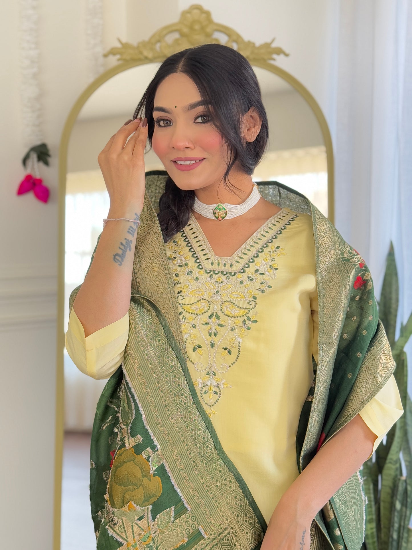 KERVI Chanderi Jaquard Kurti Set