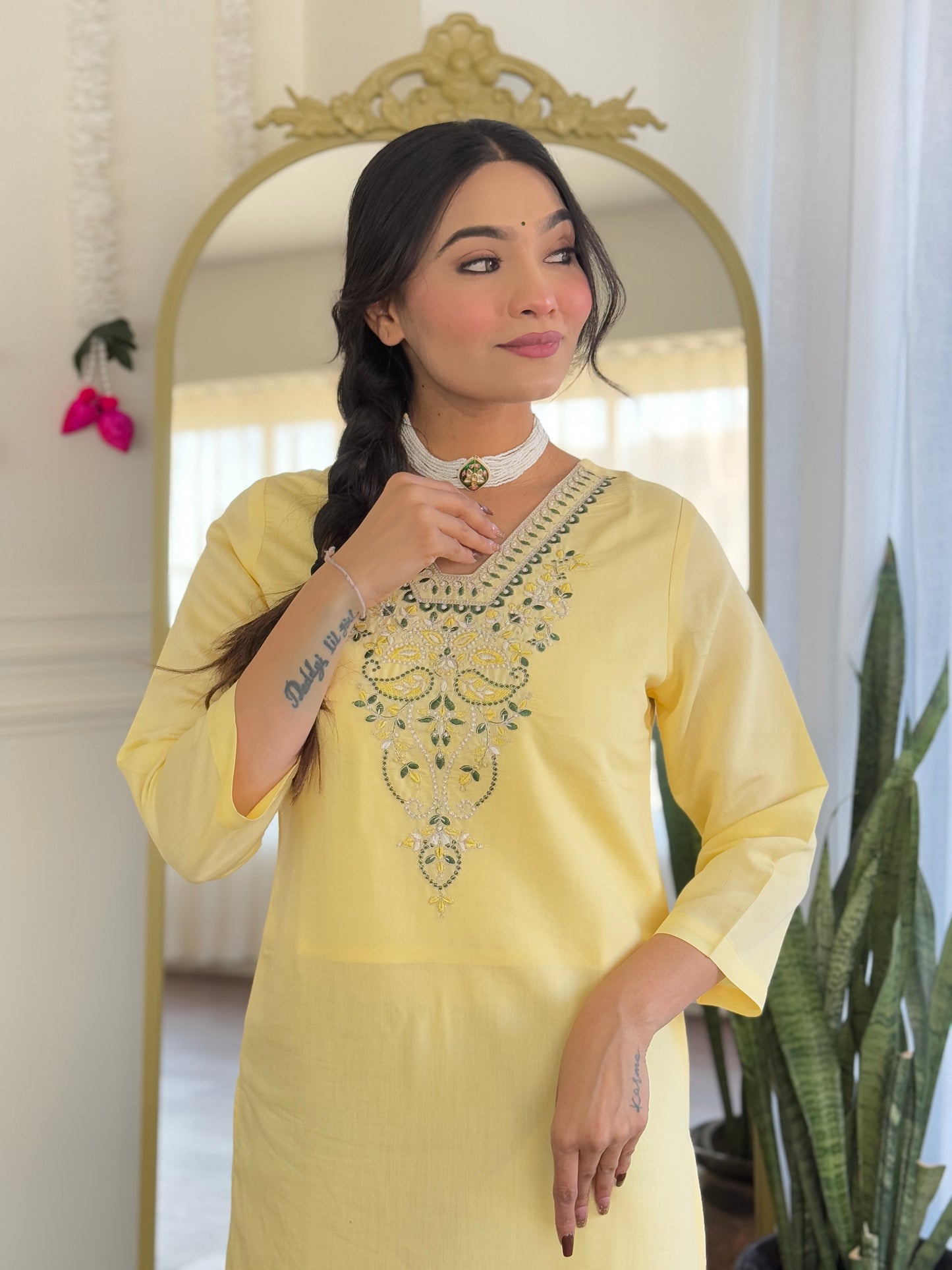 KERVI Chanderi Jaquard Kurti Set