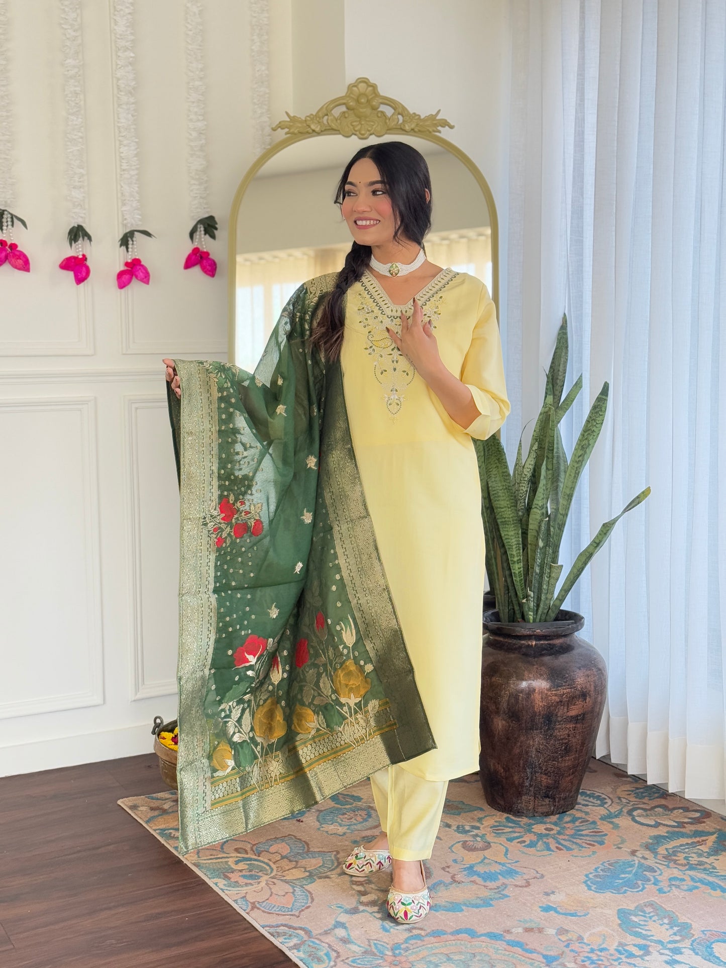 KERVI Chanderi Jaquard Kurti Set