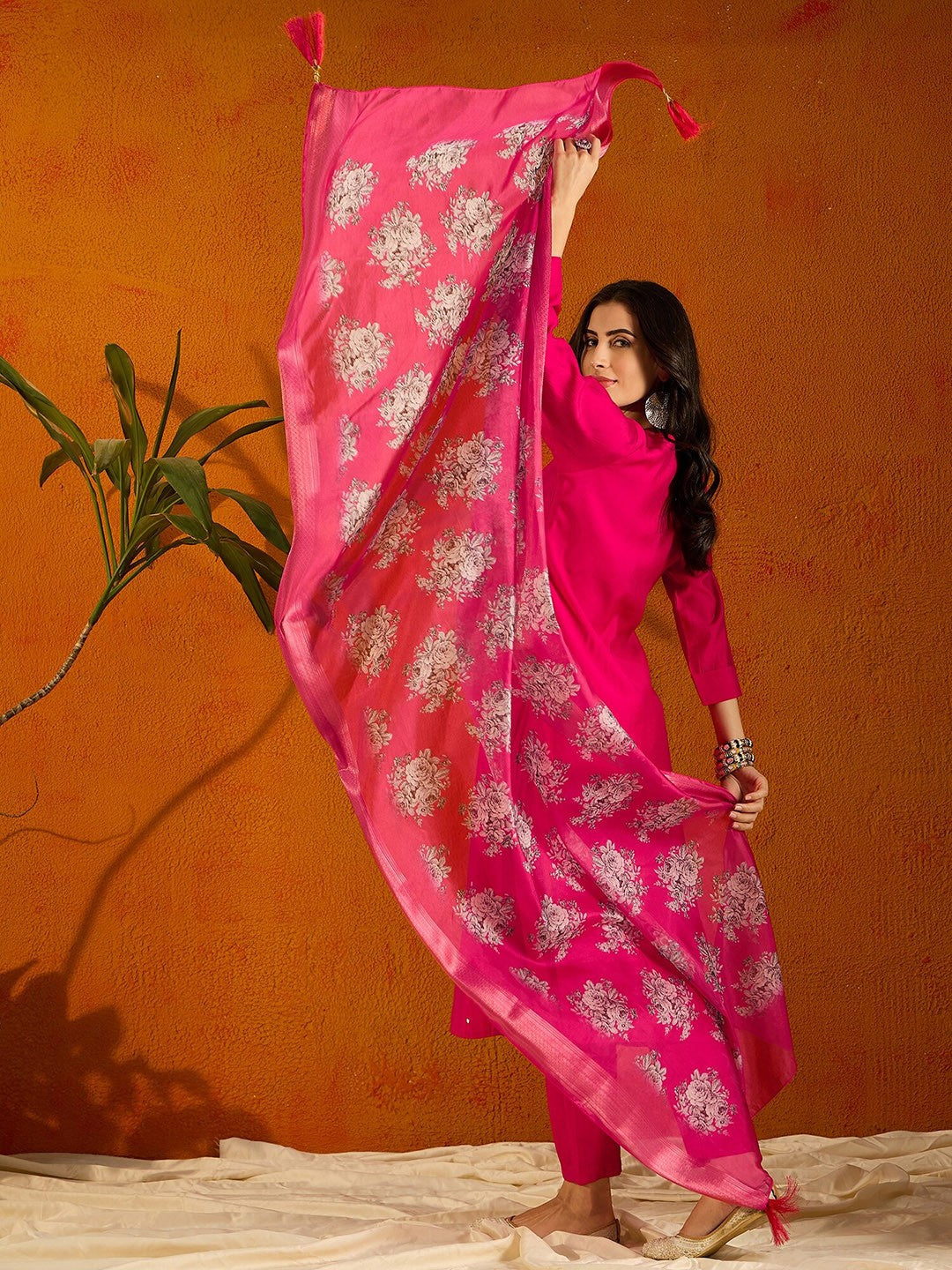 RAVIYA Chanderi Jacquard Kurti Set