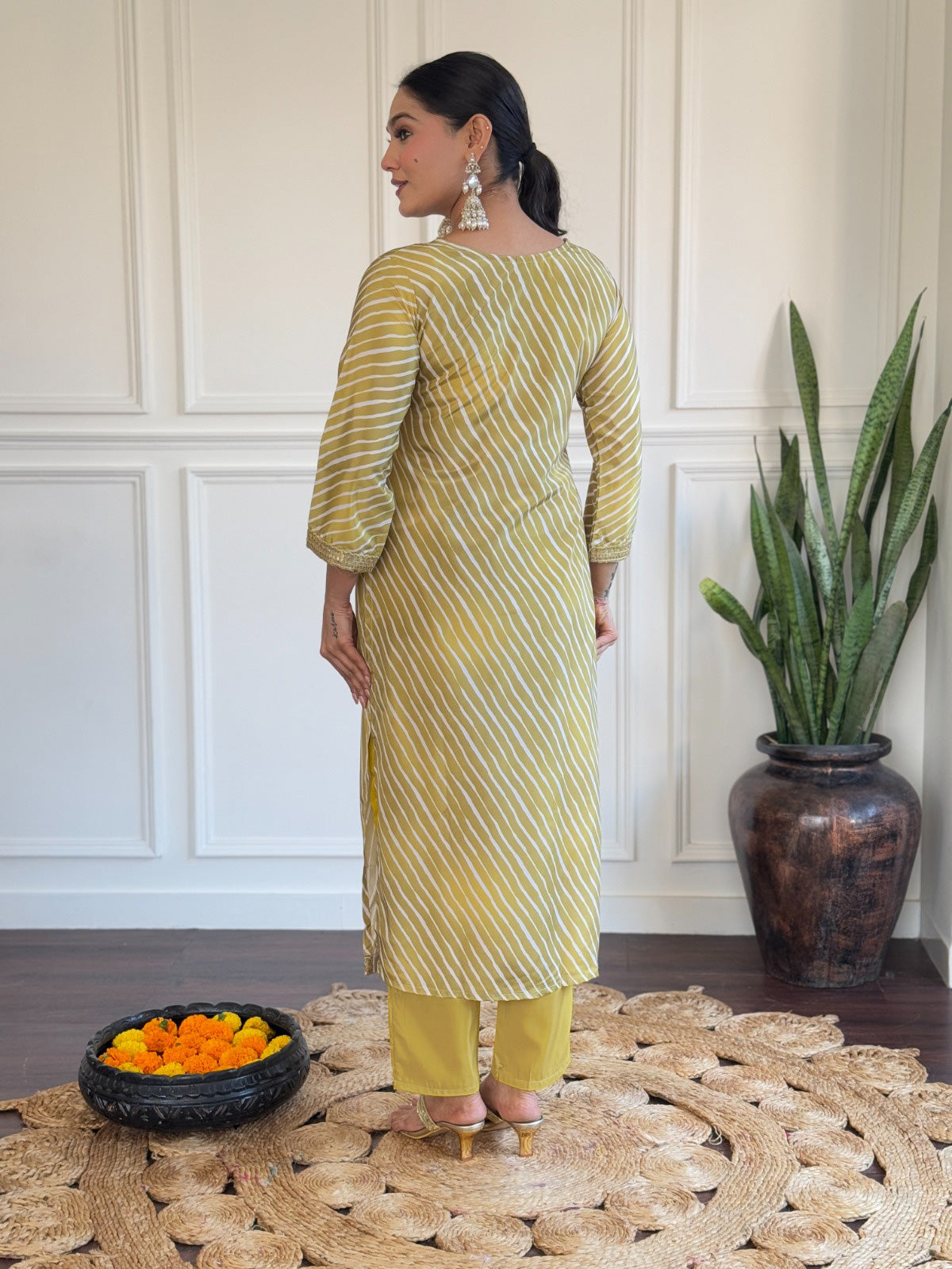 SARA Viscose Chanderi Organza Kurti Set