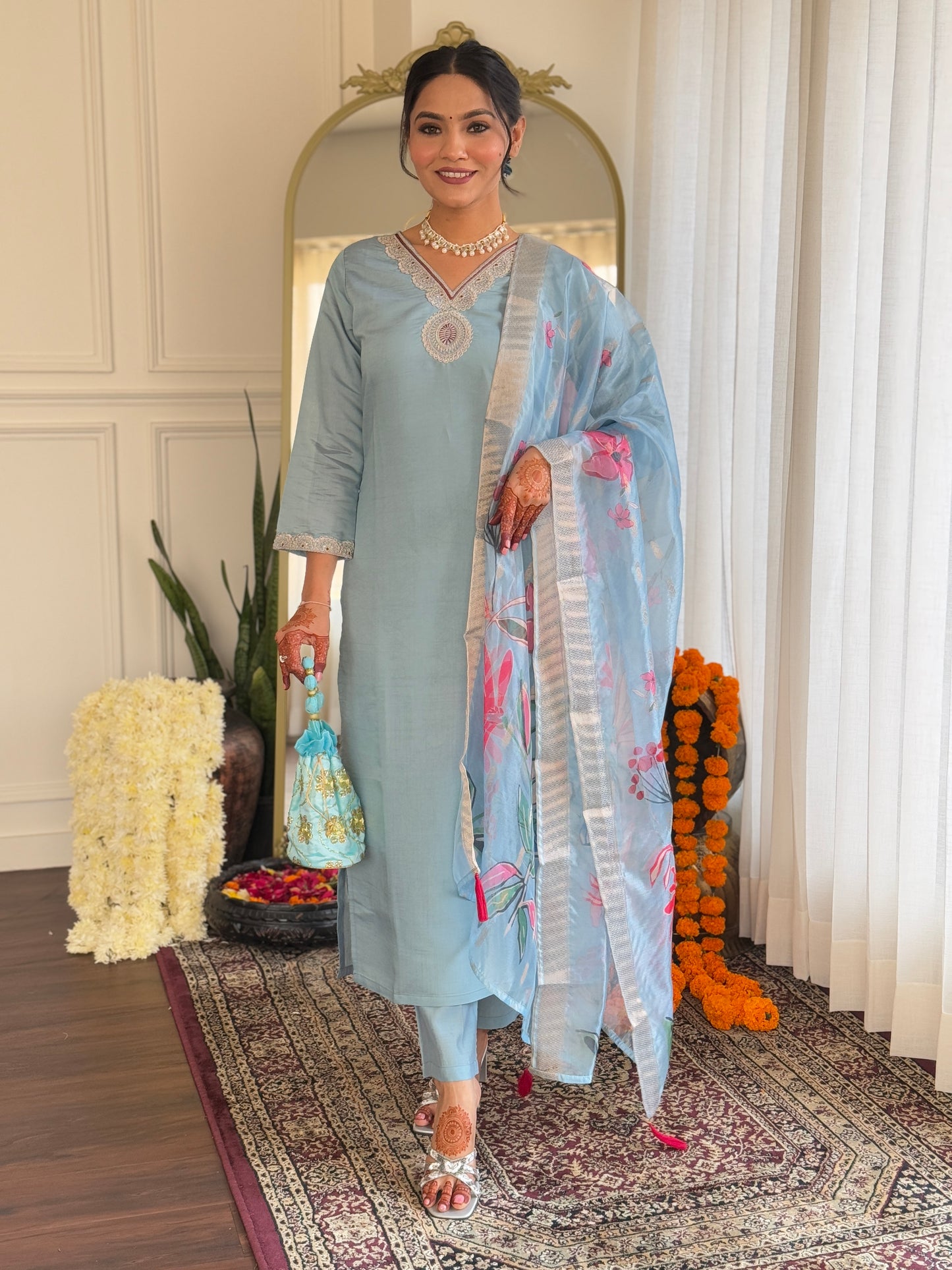 Classic Straight Cut Kurti