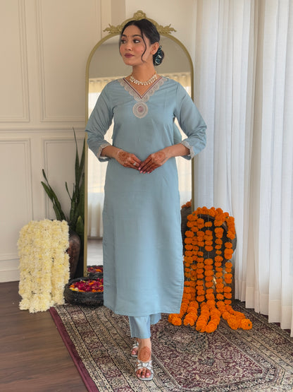 Classic Straight Cut Kurti