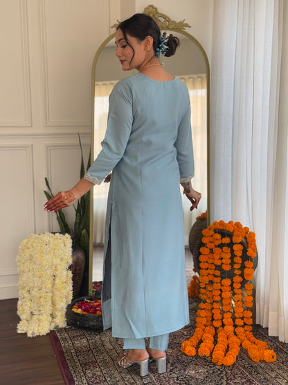 Classic Straight Cut Kurti