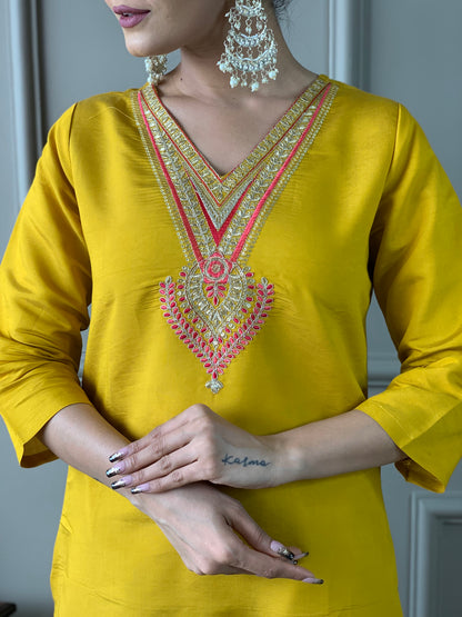 Elegant Chanderi Kurti Set