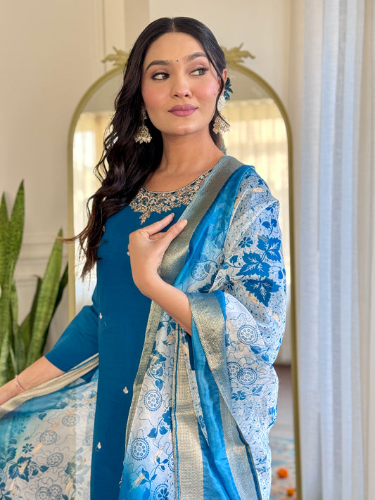Thread Embellished Flared Kurti