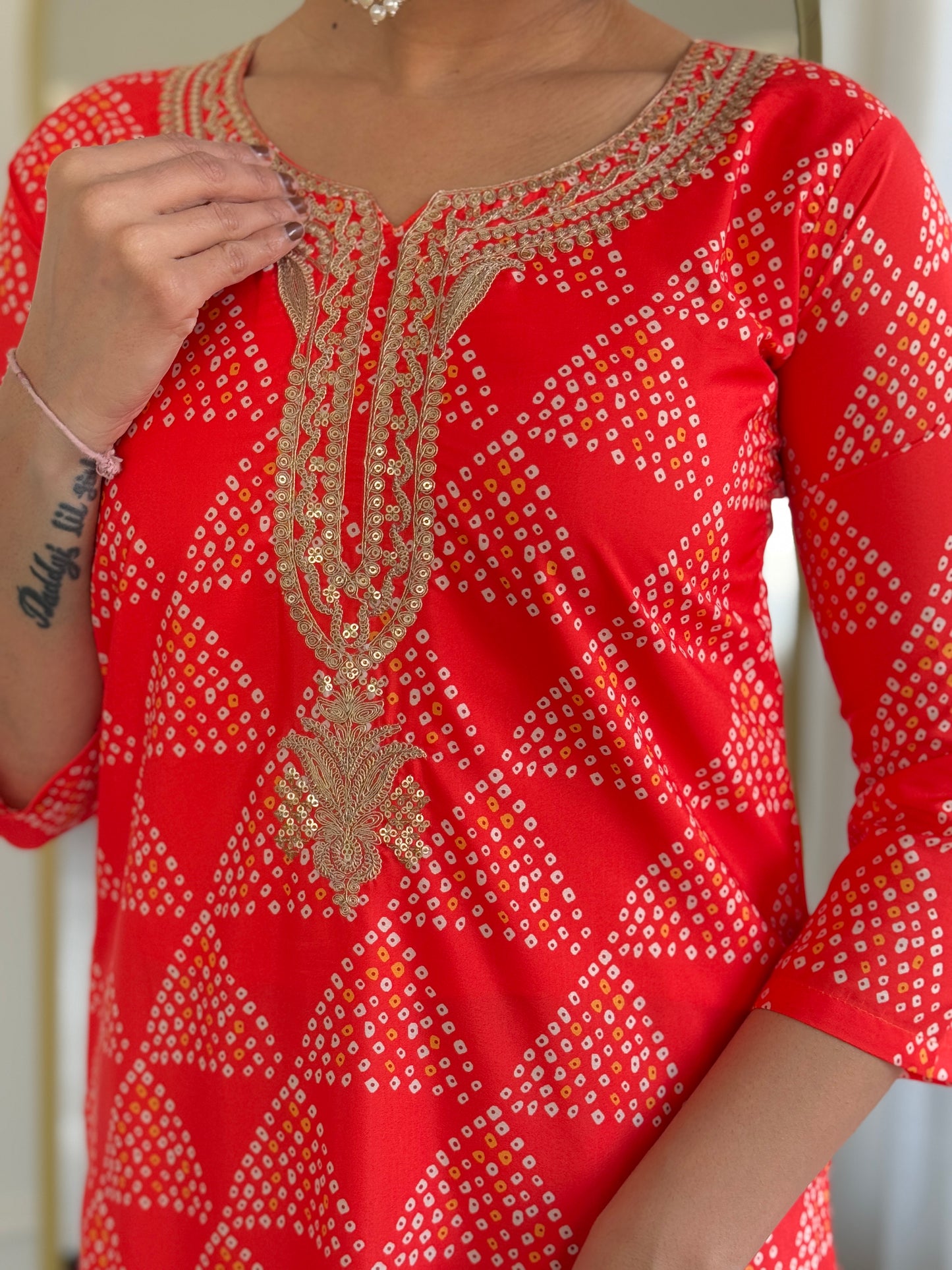 Crepe Gadhval Organza Kurti Set