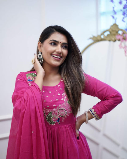 Morlo BSY Chinon Chanderi Kurti Set