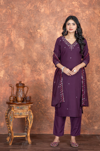 Sameera Viscose Chanderi Russel Kurti Set