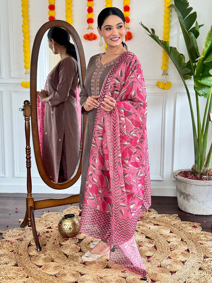 BINDIYA Viscose Chanderi Pure Linen Kurti Set