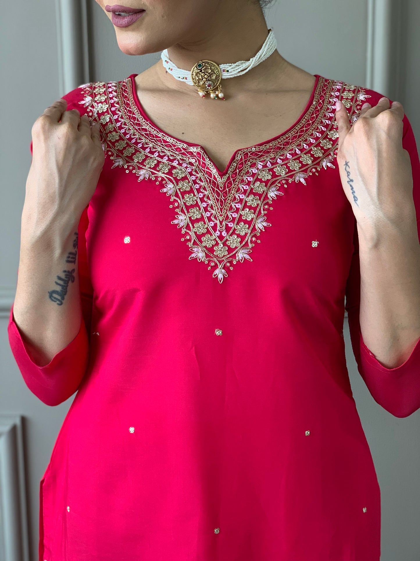 ISHANI Viscose Chanderi Jacquard Kurti Set