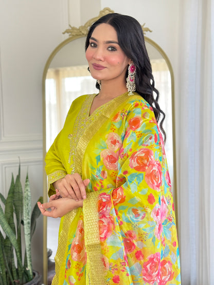 PALLAVI Viscose Chanderi Jacquard Taby Print Kurti zaw