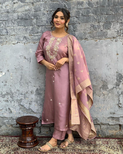 VAANI Viscose Chanderi Jacquard Kurti Set