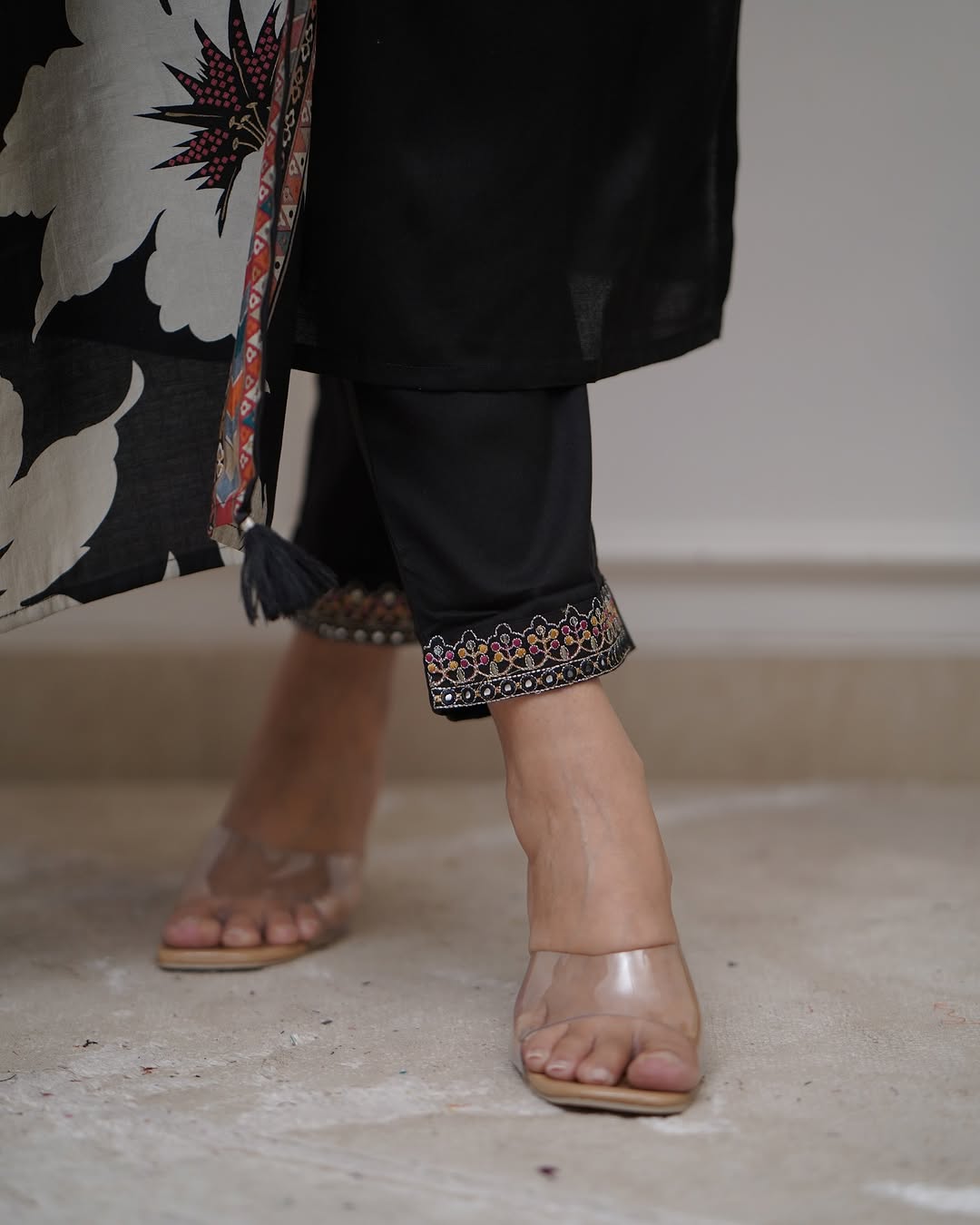 BLACK BERRY Viscose Silk Chinon Kurti Set