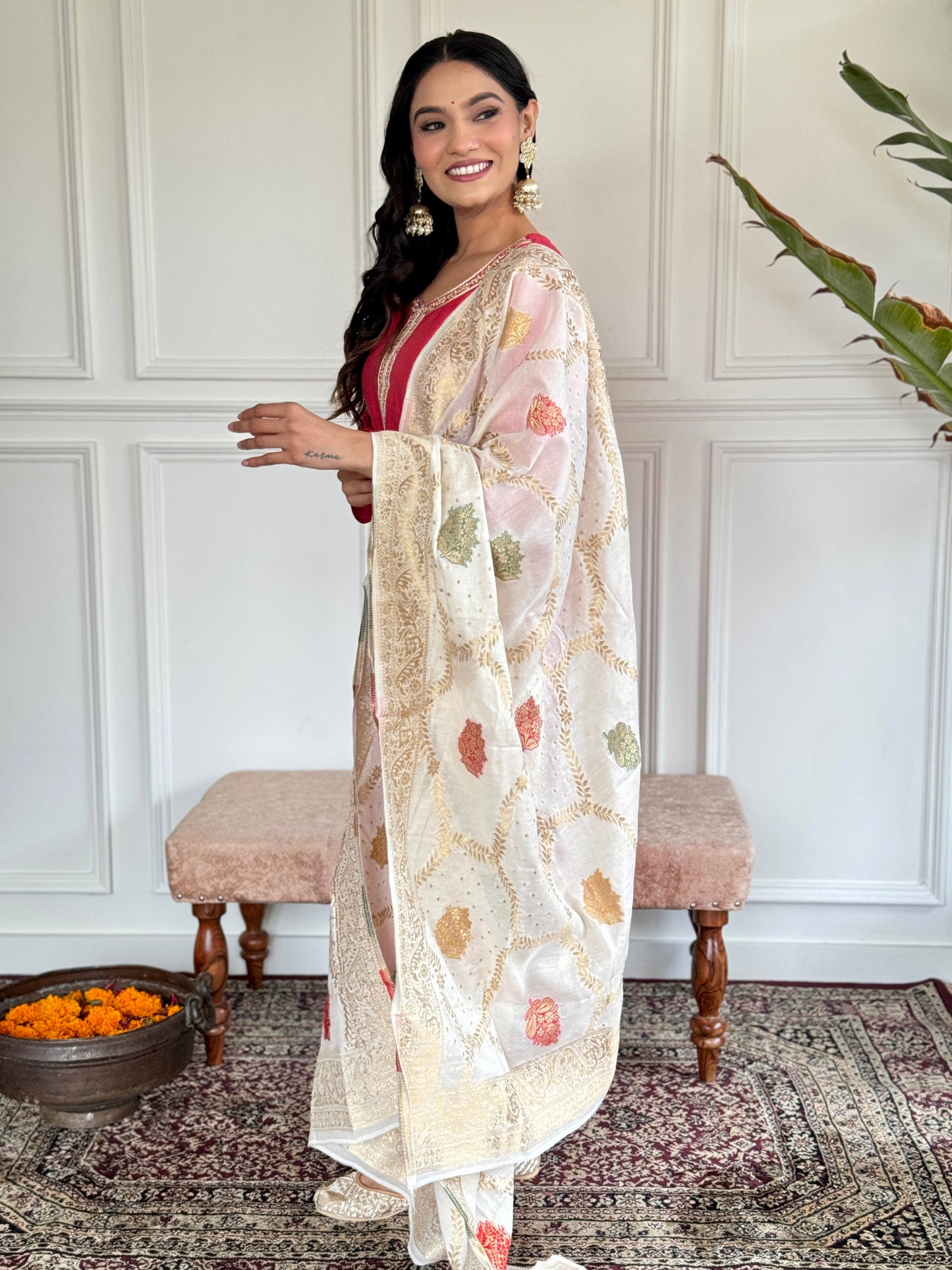 Gajri Designer Kurti Set