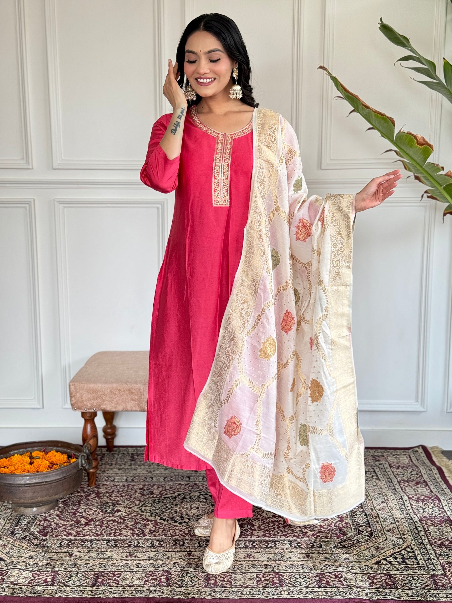 Gajri Designer Kurti Set