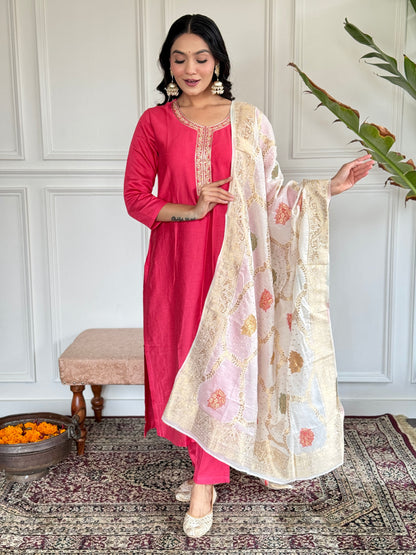 Gajri Designer Kurti Set