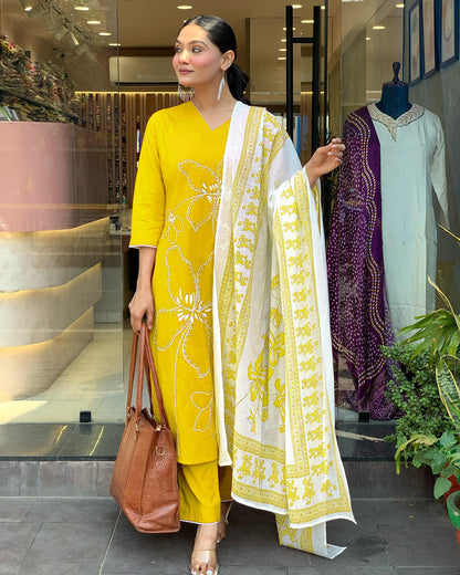 Designer Kurti Set