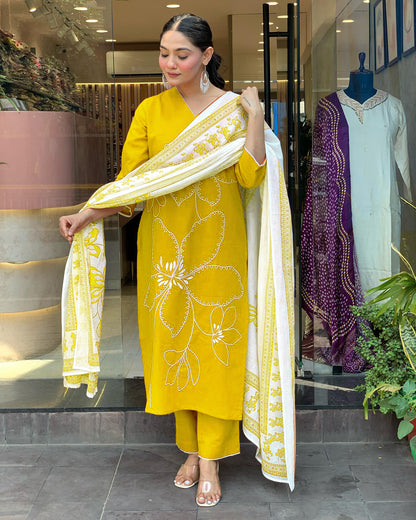 Designer Kurti Set