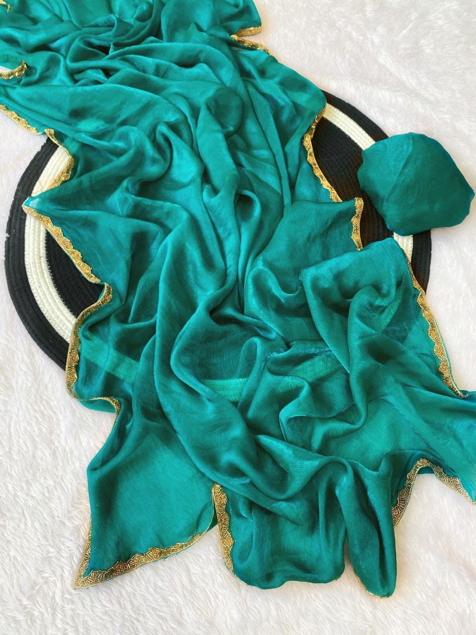 Apsara Fendy Chiffon Two-Tone Saree with Beads Handwork & Rich Border