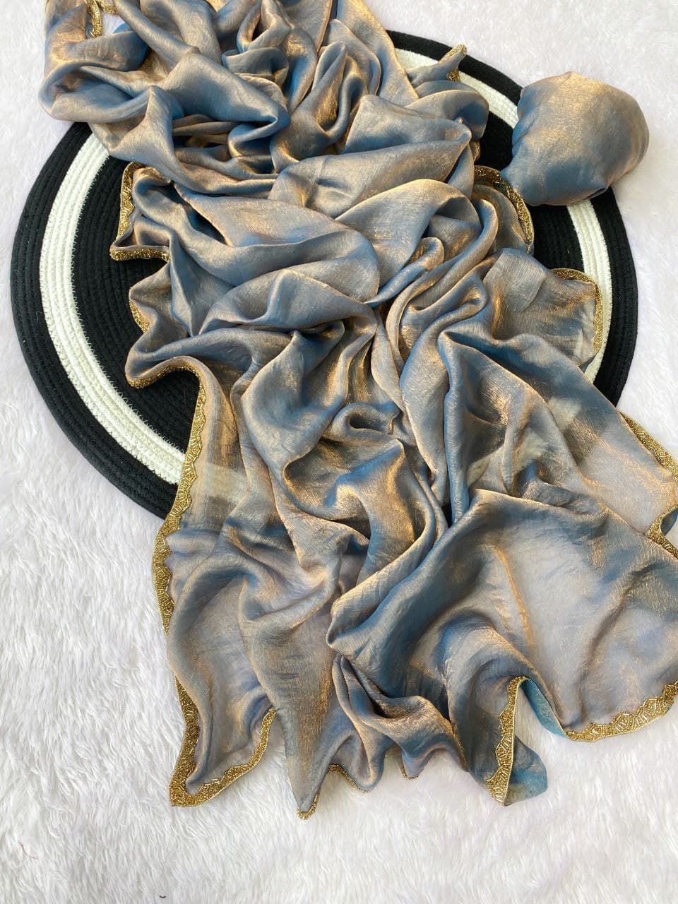 Apsara Fendy Chiffon Two-Tone Saree with Beads Handwork & Rich Border