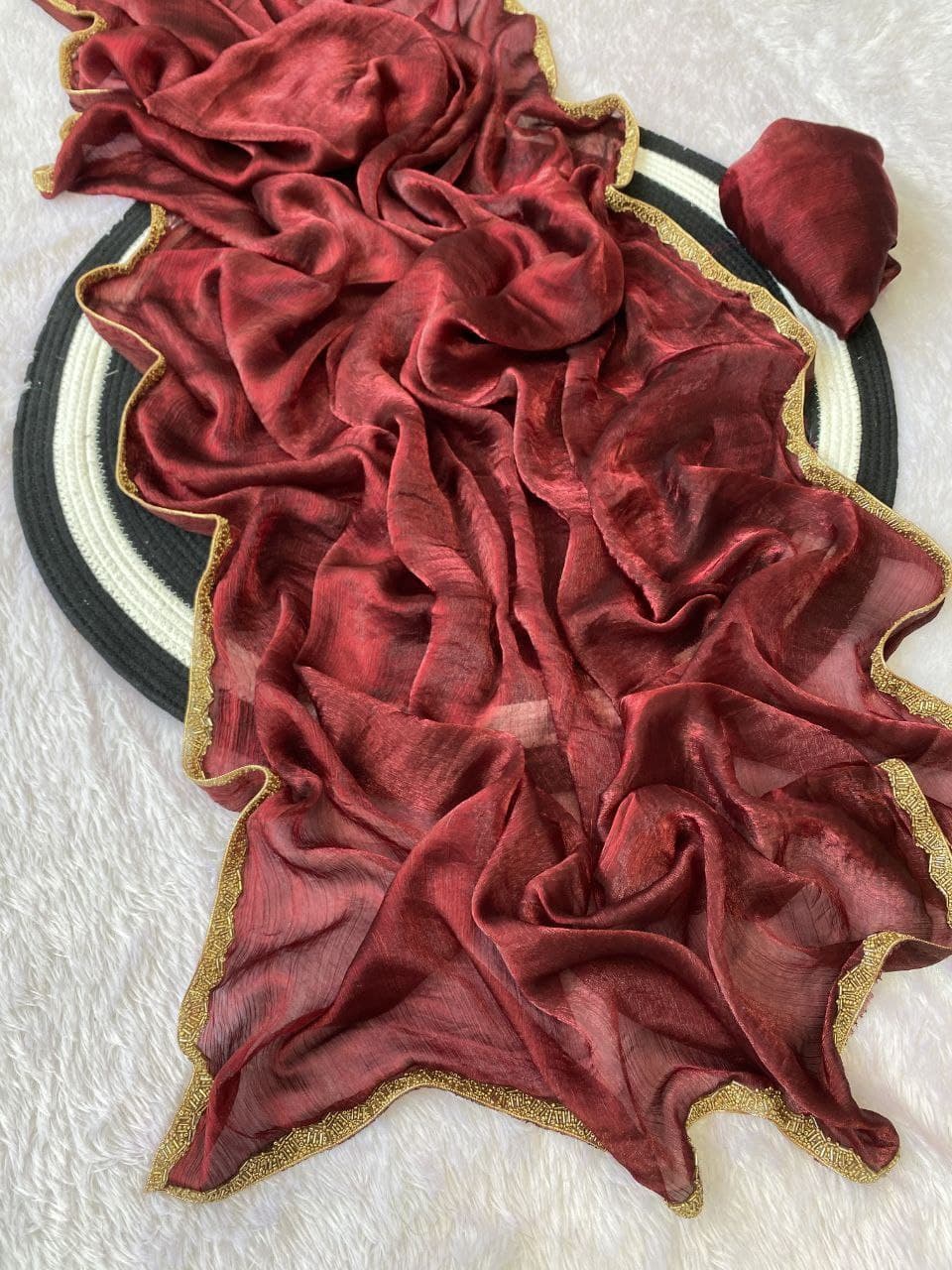 Apsara Fendy Chiffon Two-Tone Saree with Beads Handwork & Rich Border